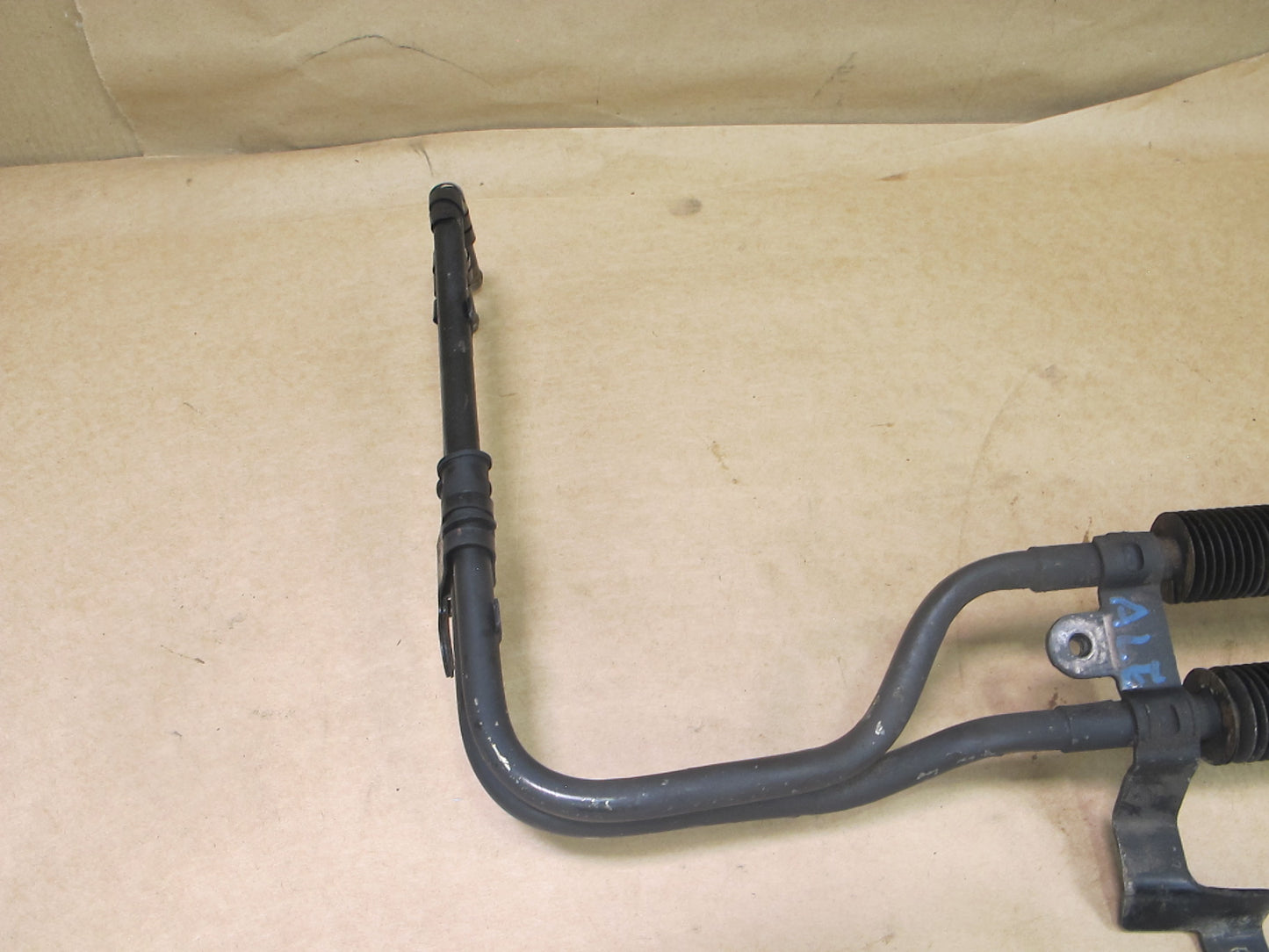 92-96 LEXUS ES300 STEERING FLUID COOLER LINE HOSE PIPE OEM