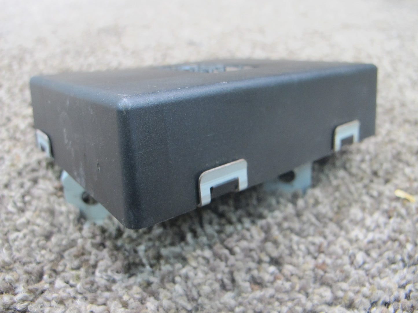 1992-1994 Lexus ES300 Theft Warning Module OEM 89730-33010