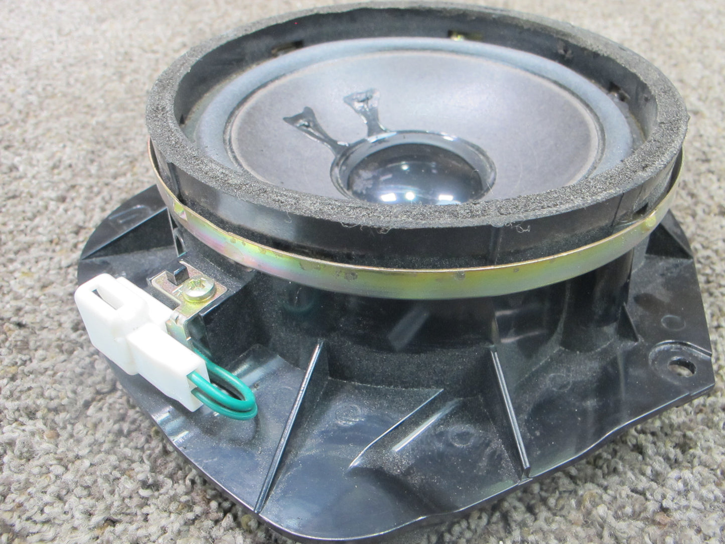 1992-1996 Lexus ES300 Front Pioneer Speakers Speaker Set of 2 OEM 86160-33160