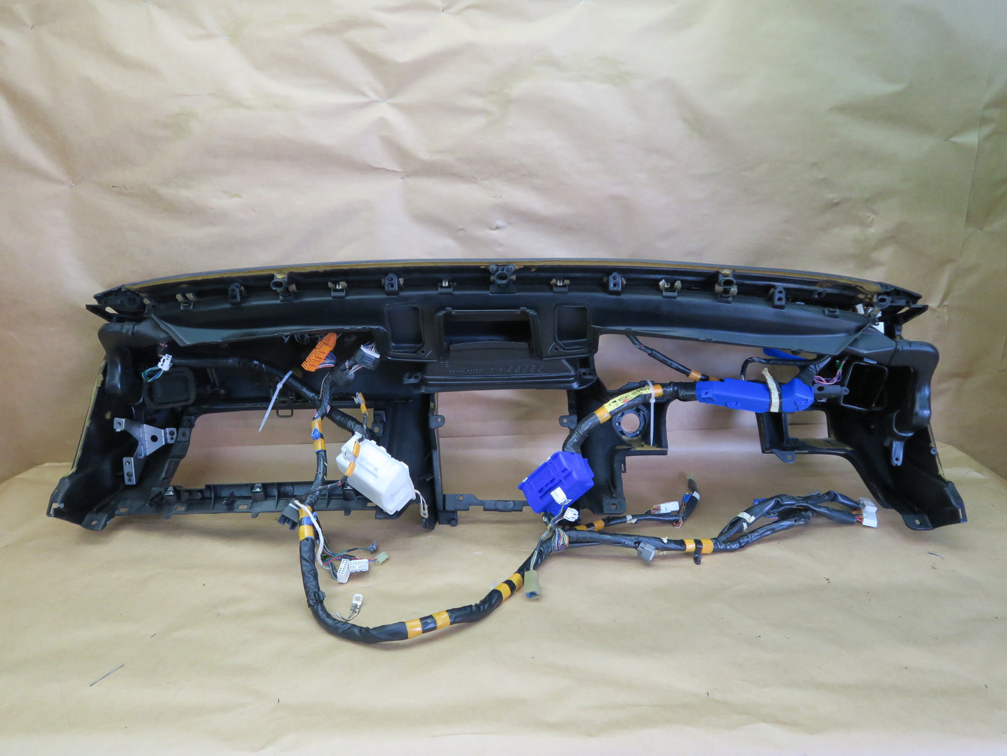1992-1994 Lexus ES300 Dashboard Instrument Panel Assembly Dark Blue Trim OEM