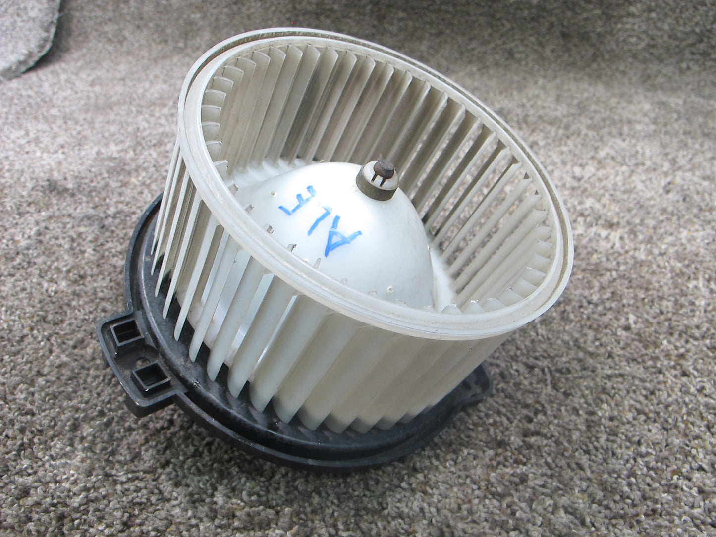 92-96 LEXUS ES300 A/C AIR HEATER BLOWER MOTOR FAN 194000-7012 OEM