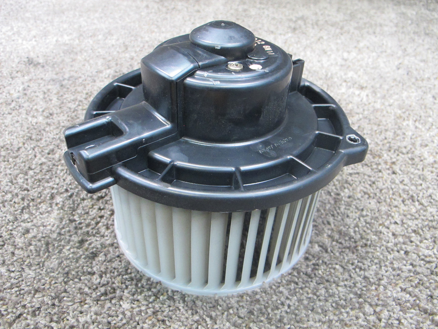 92-96 LEXUS ES300 A/C AIR HEATER BLOWER MOTOR FAN 194000-7012 OEM