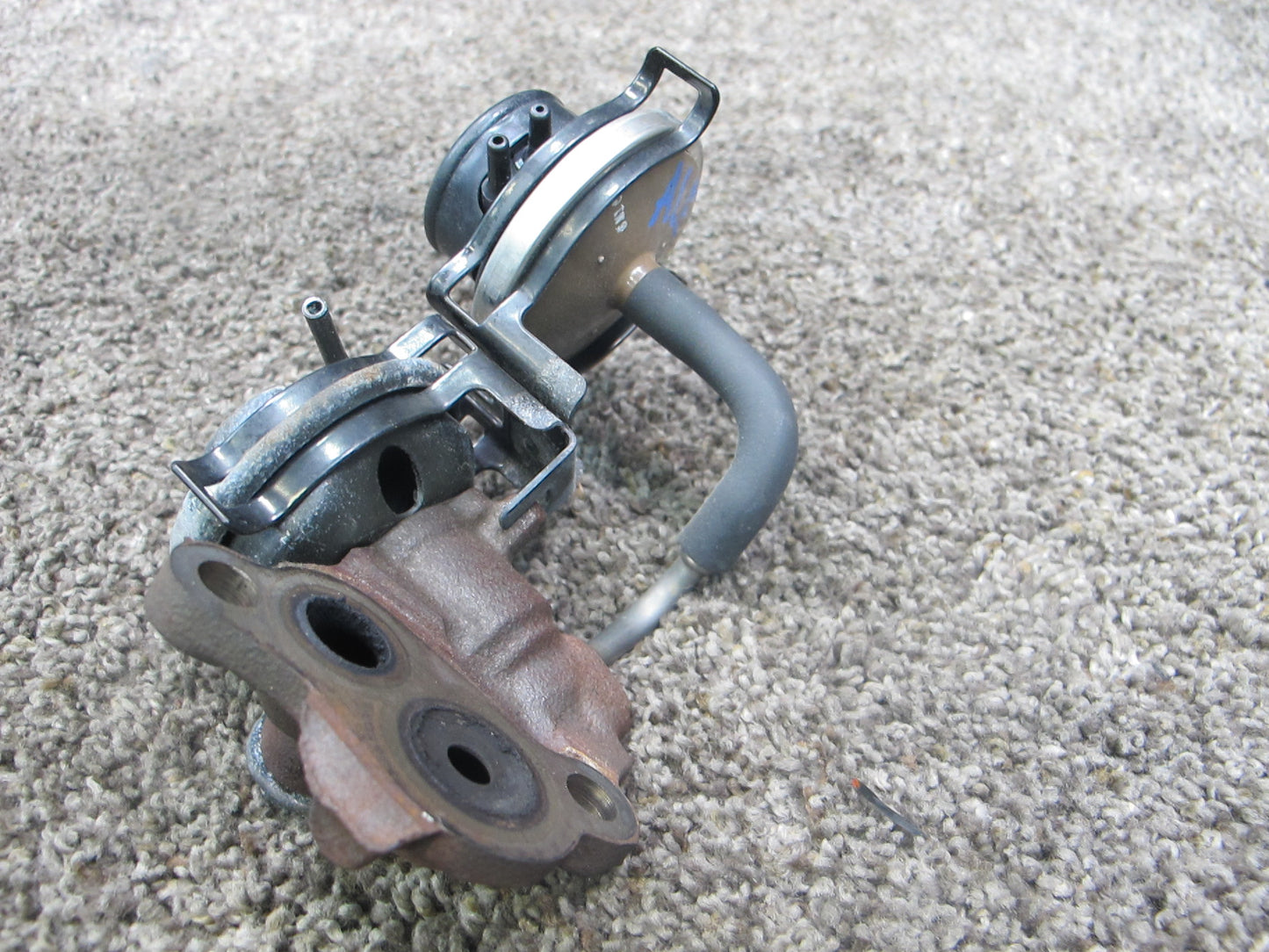92-93 LEXUS ES300 3VZFE ENGINE EGR VALVE VACUUM MODULATOR ASSEMBLY OEM