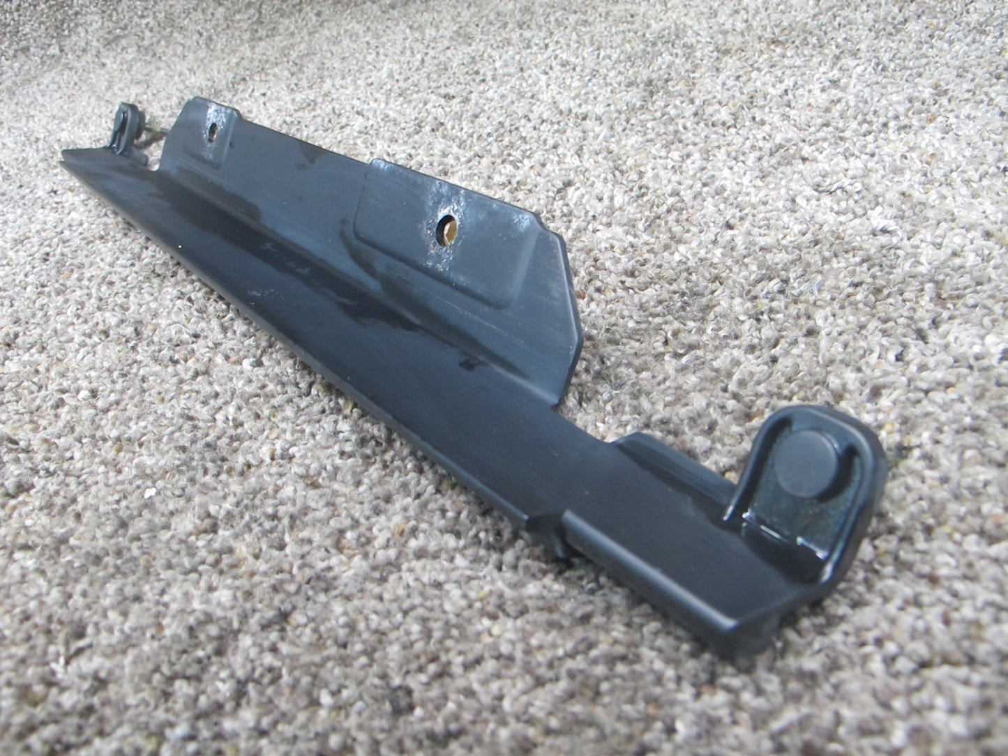 1992-1996 Lexus ES300 Rear Trunk Lid Panel Moulding OEM 75831-33020