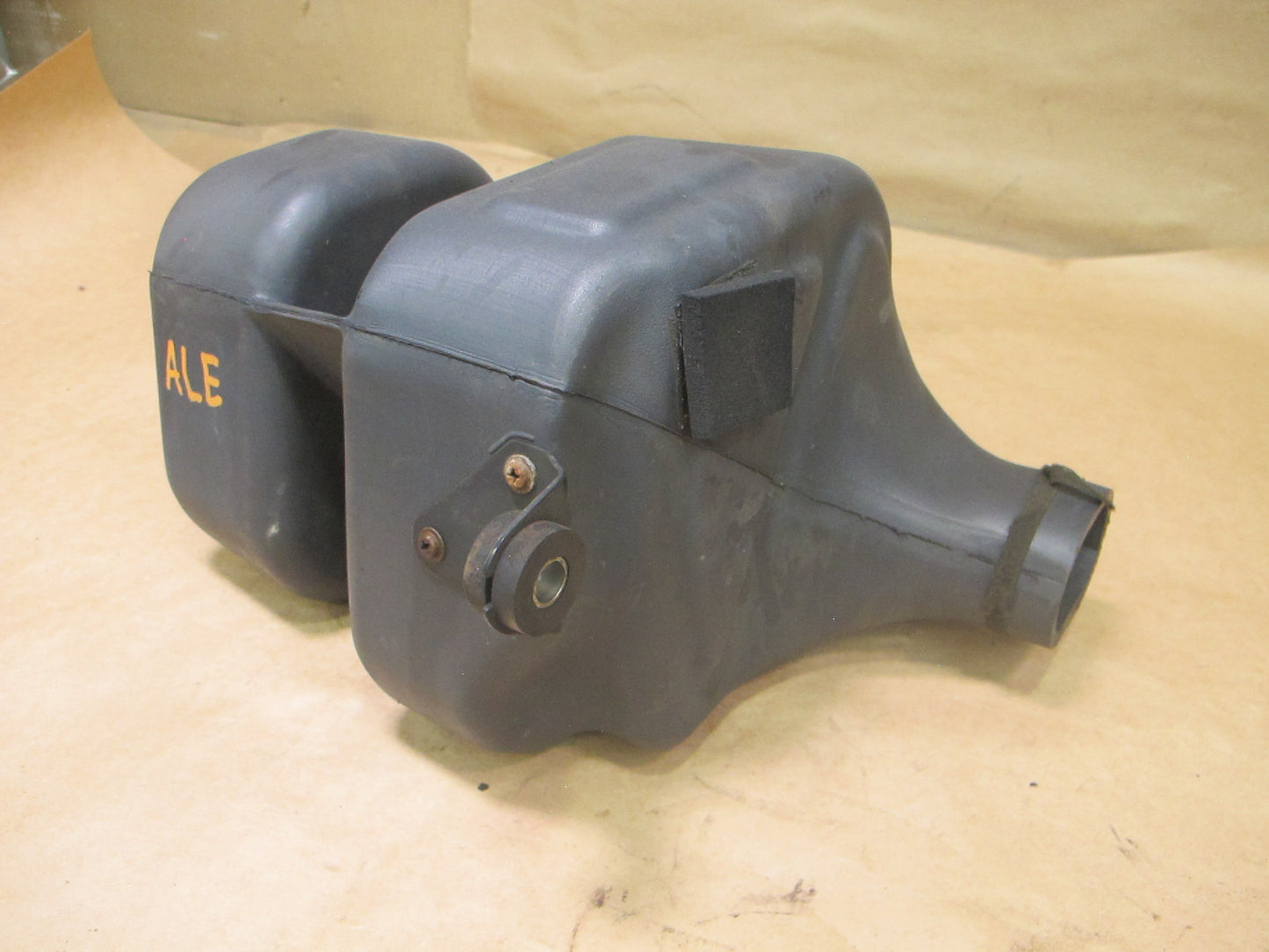 92-93 LEXUS ES300 AIR INTAKE CLEANER RESONATOR BOX 17805-74100 OEM