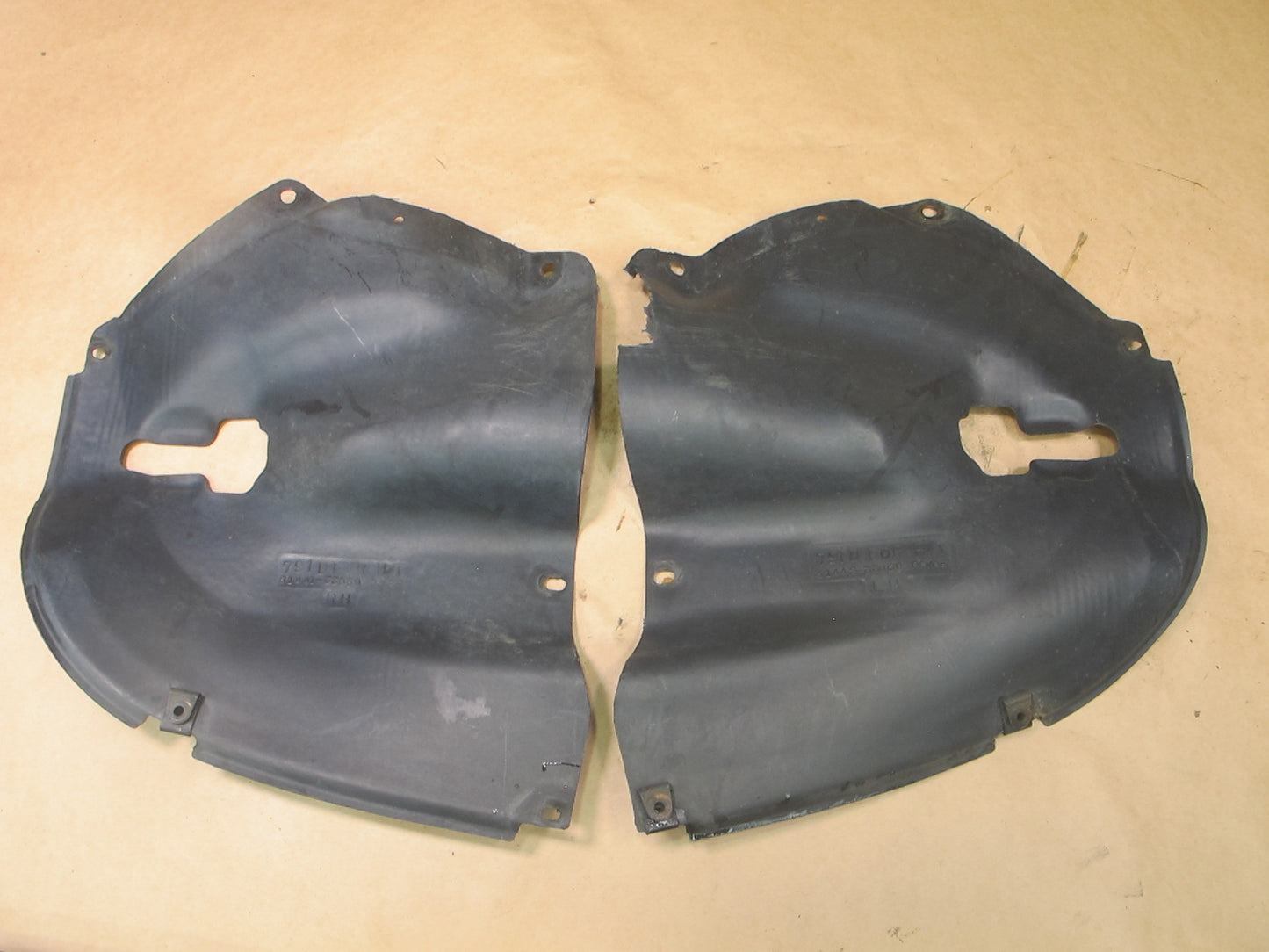 92-96 LEXUS ES300 FRONT LEFT & RIGHT SIDE ENGINE UNDER COVER GUARD SET OEM