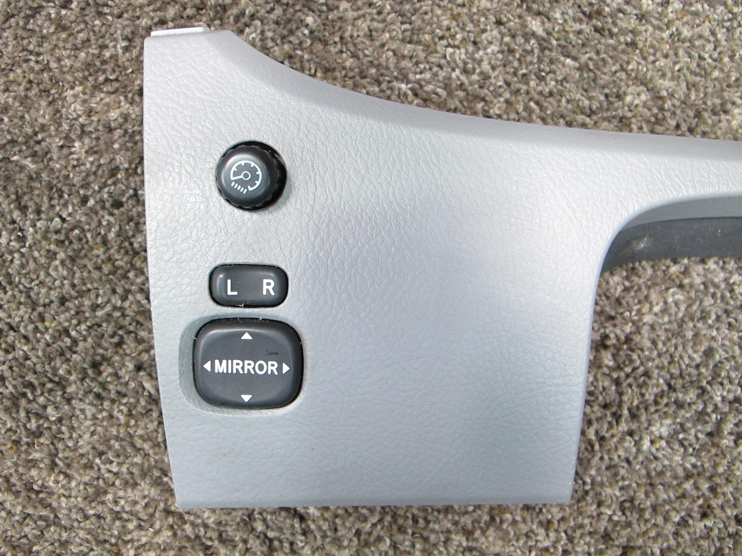 05-12 TOYOTA AVALON DASH COLUMN IGNITION SWITCH PANEL COVER 55301-07020 OEM