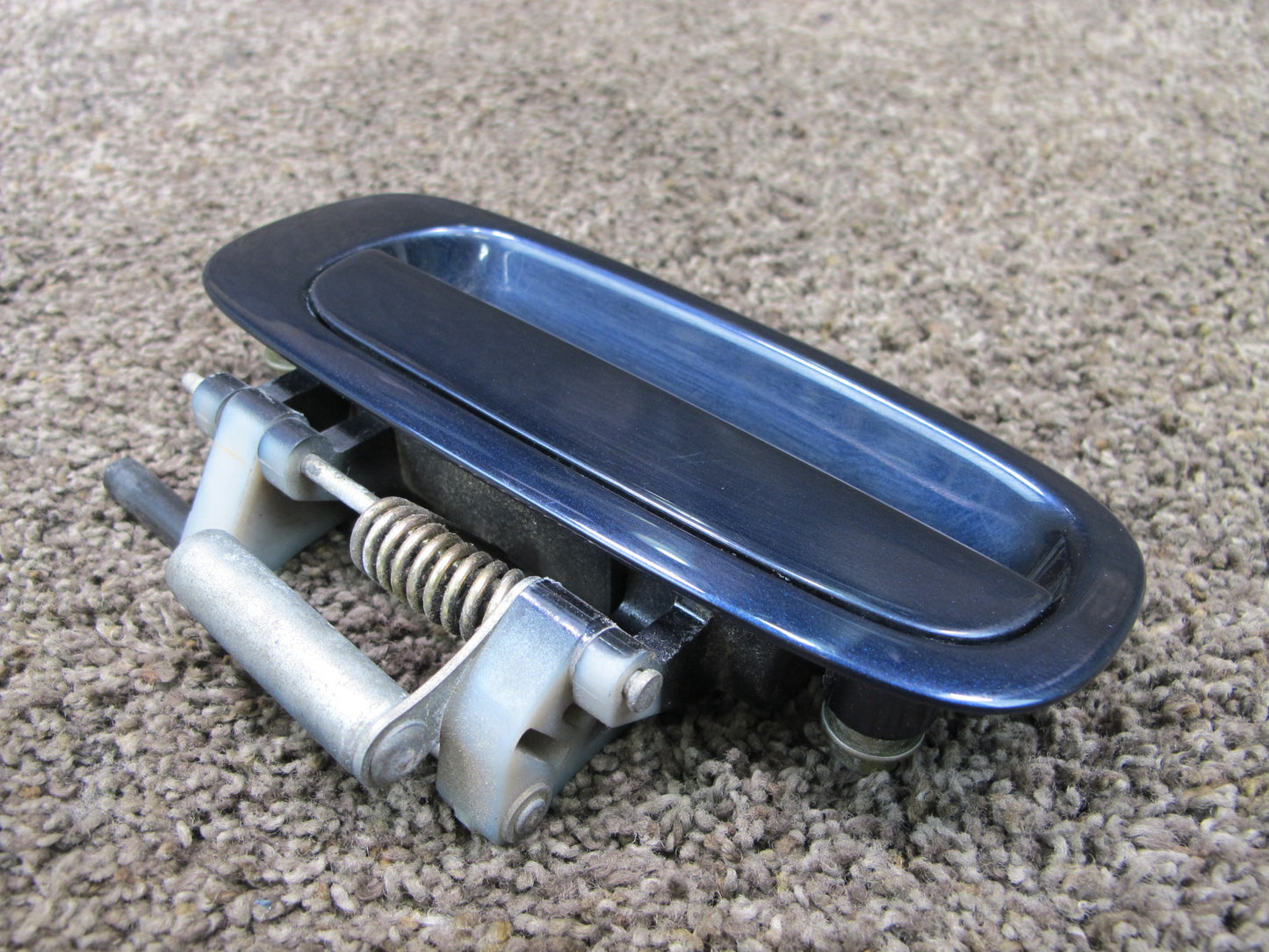 04-06 TOYOTA SCION XB REAR LEFT DRIVER SIDE EXTERIOR DOOR HANDLE BLUE OEM