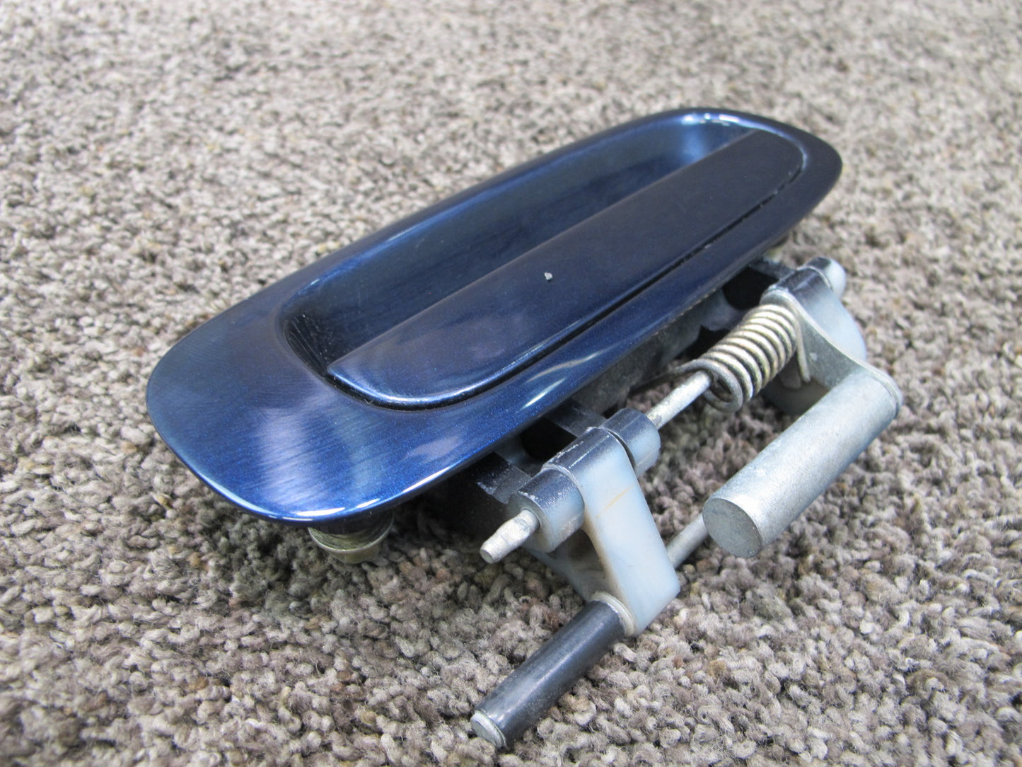 04-06 TOYOTA SCION XB REAR LEFT DRIVER SIDE EXTERIOR DOOR HANDLE BLUE OEM