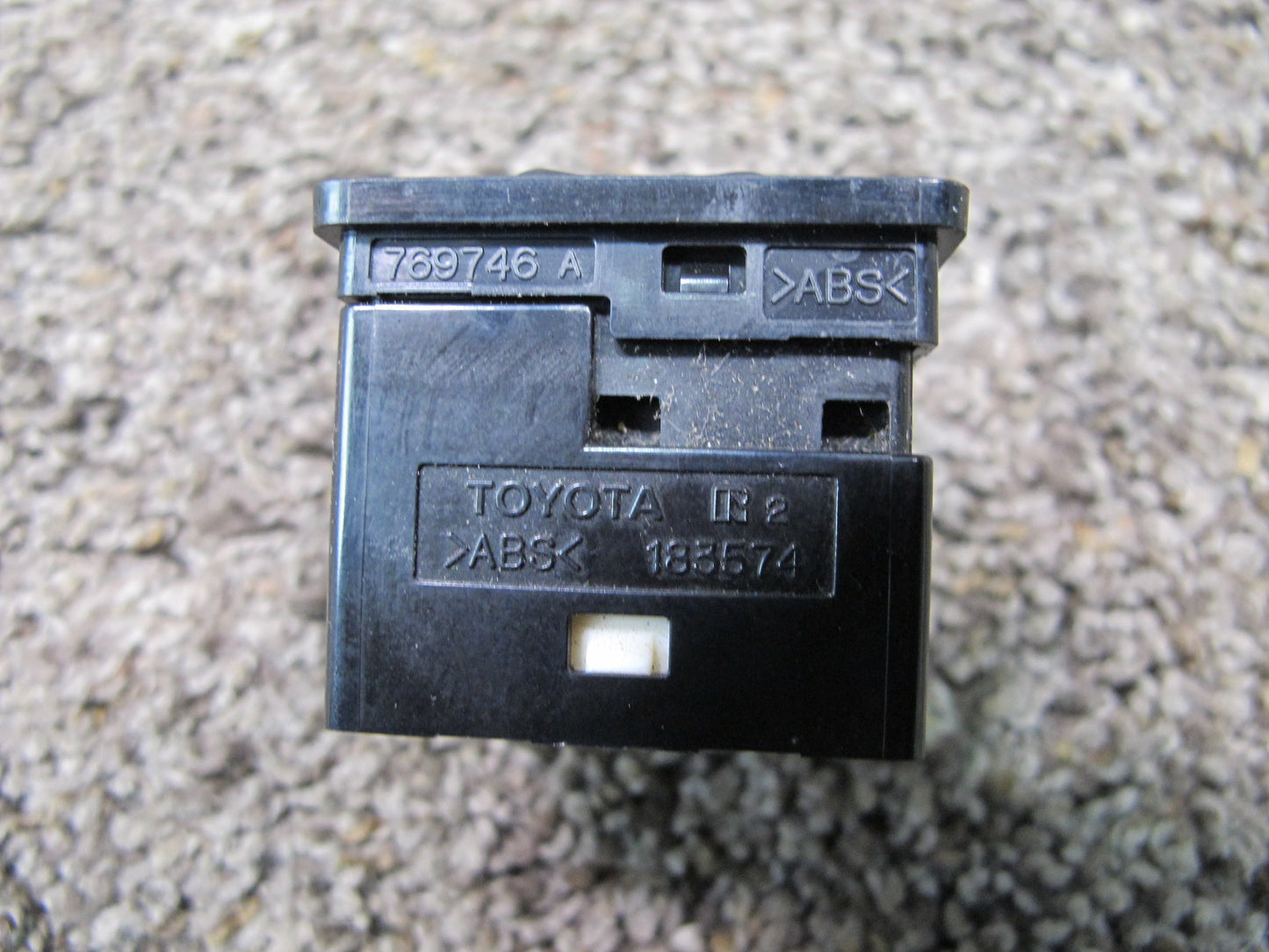 2004-2006 Scion xB Dash Board Switch Set Mirror Instrument Illumination Traction