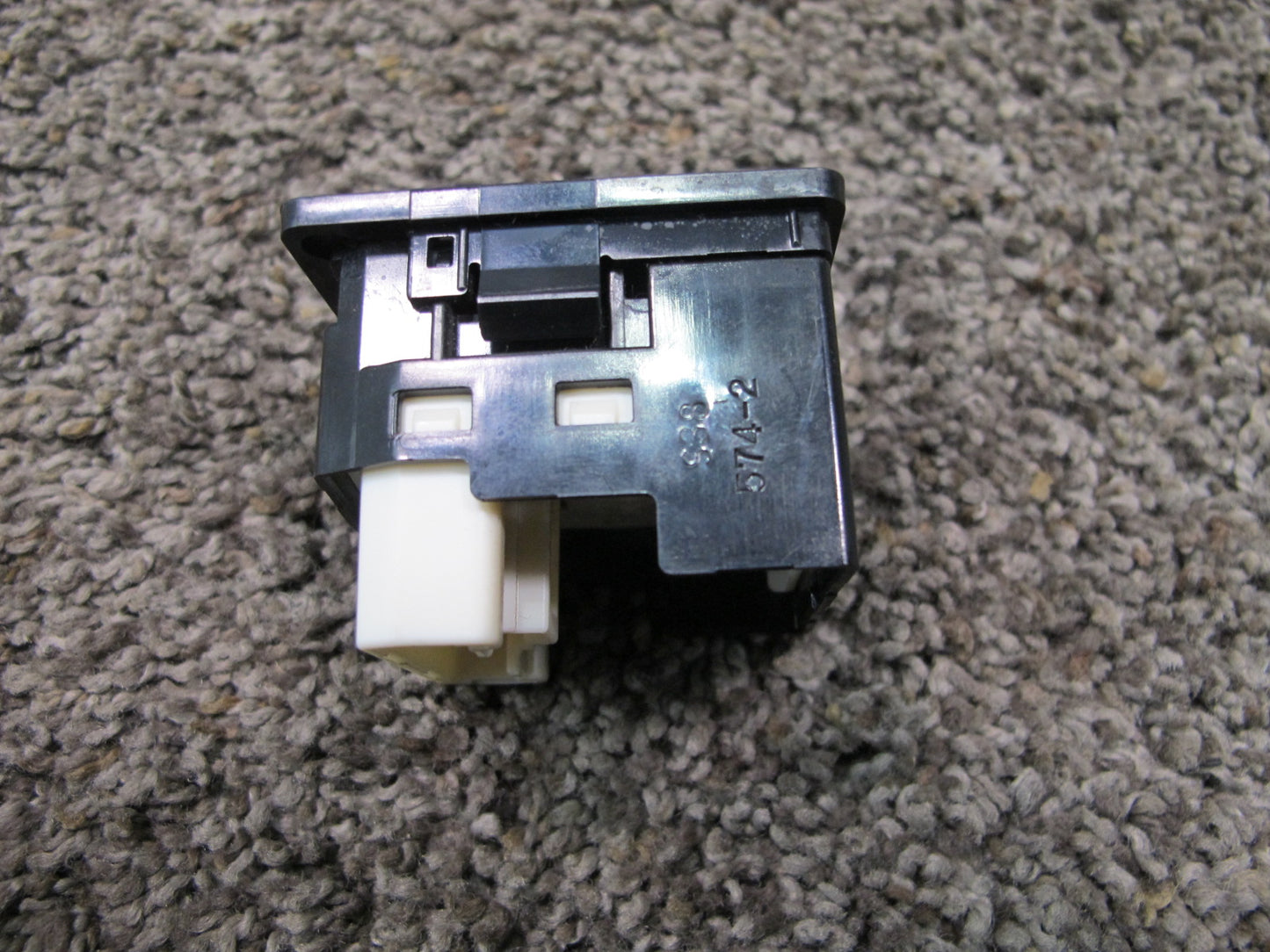 2004-2006 Scion xB Dash Board Switch Set Mirror Instrument Illumination Traction