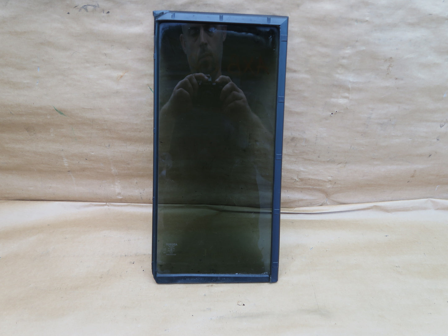 2004-2006 Scion xB Rear Right Door Quarter Glass OEM