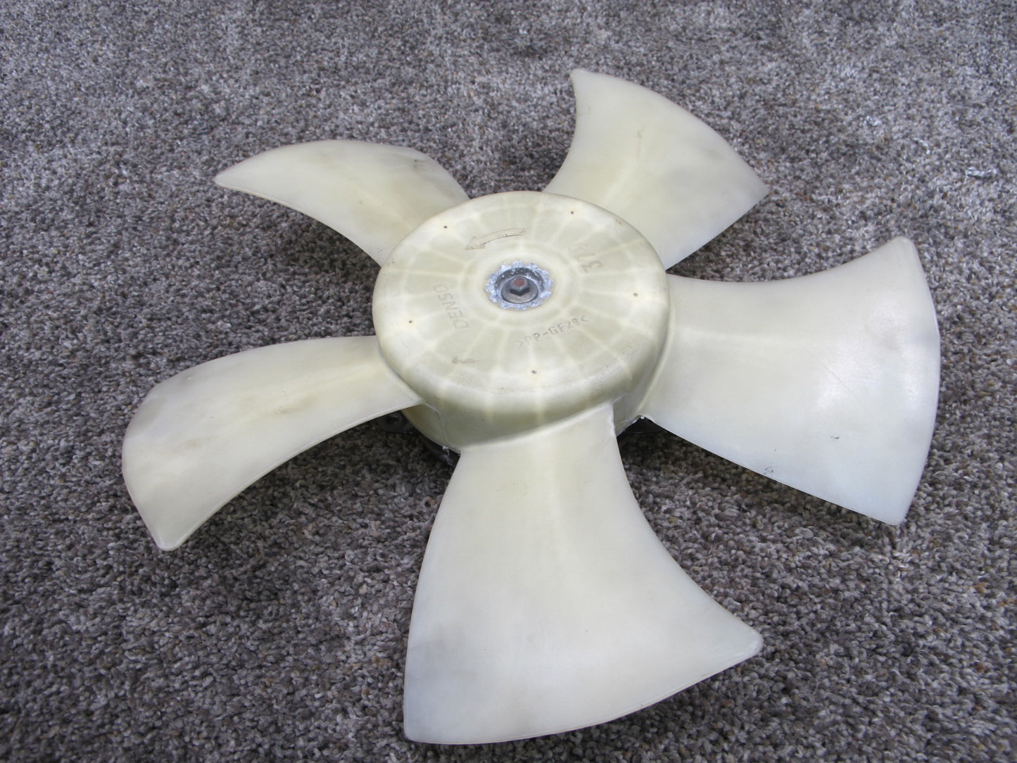 2004-2006 Scion xB Radiator Fan Motor OEM