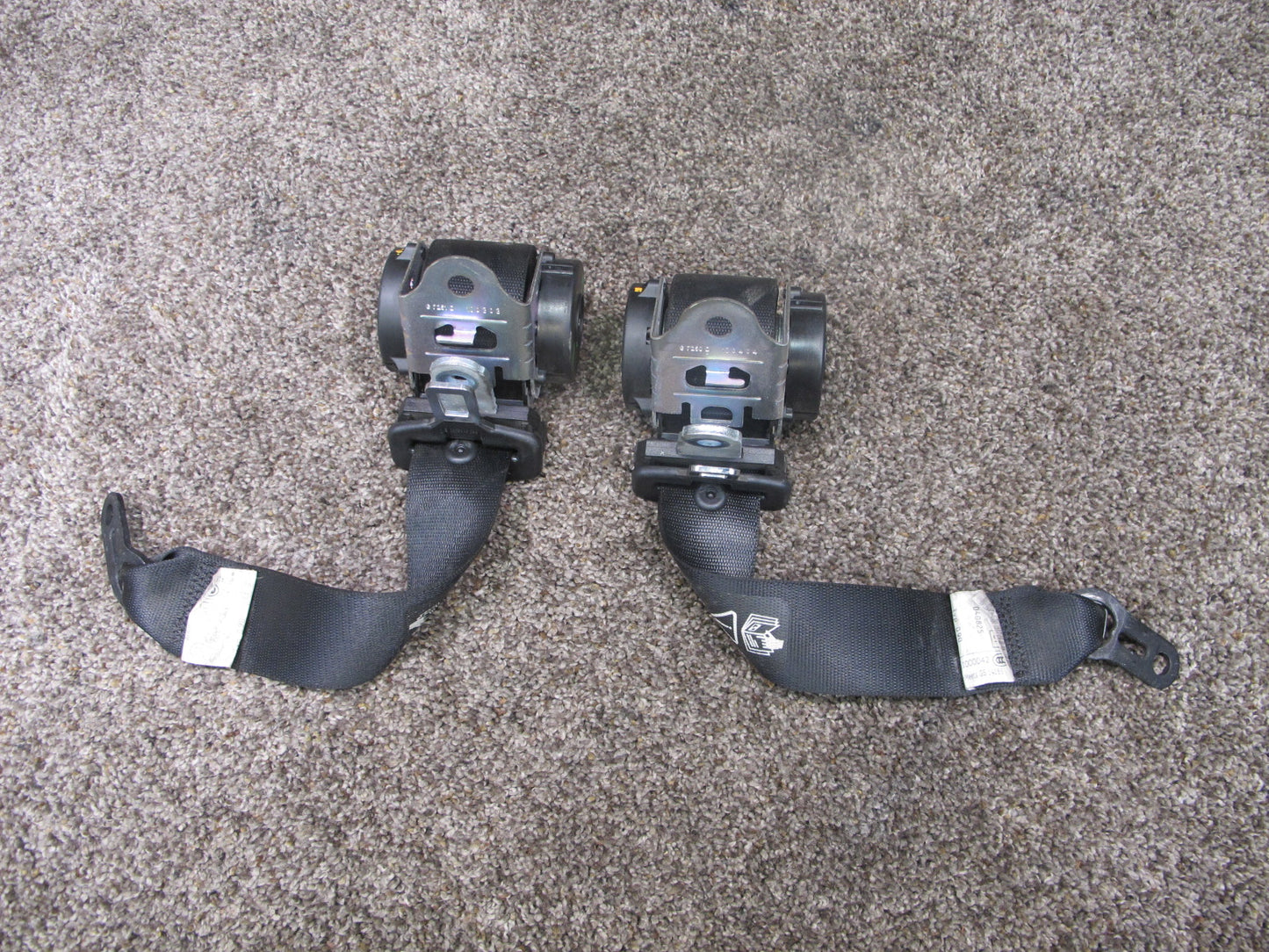 2006-2013 BMW 3-Series Coupe E92 E93 Rear Seat Belts Set OEM