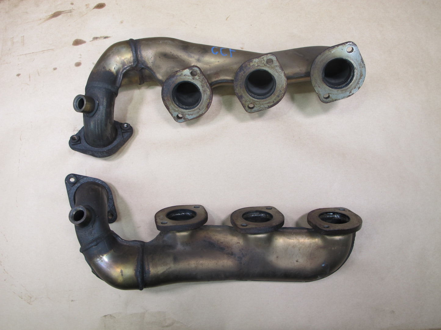 04-08 Chrysler Crossfire Set of 2 Left & Right Exhaust Manifold OEM