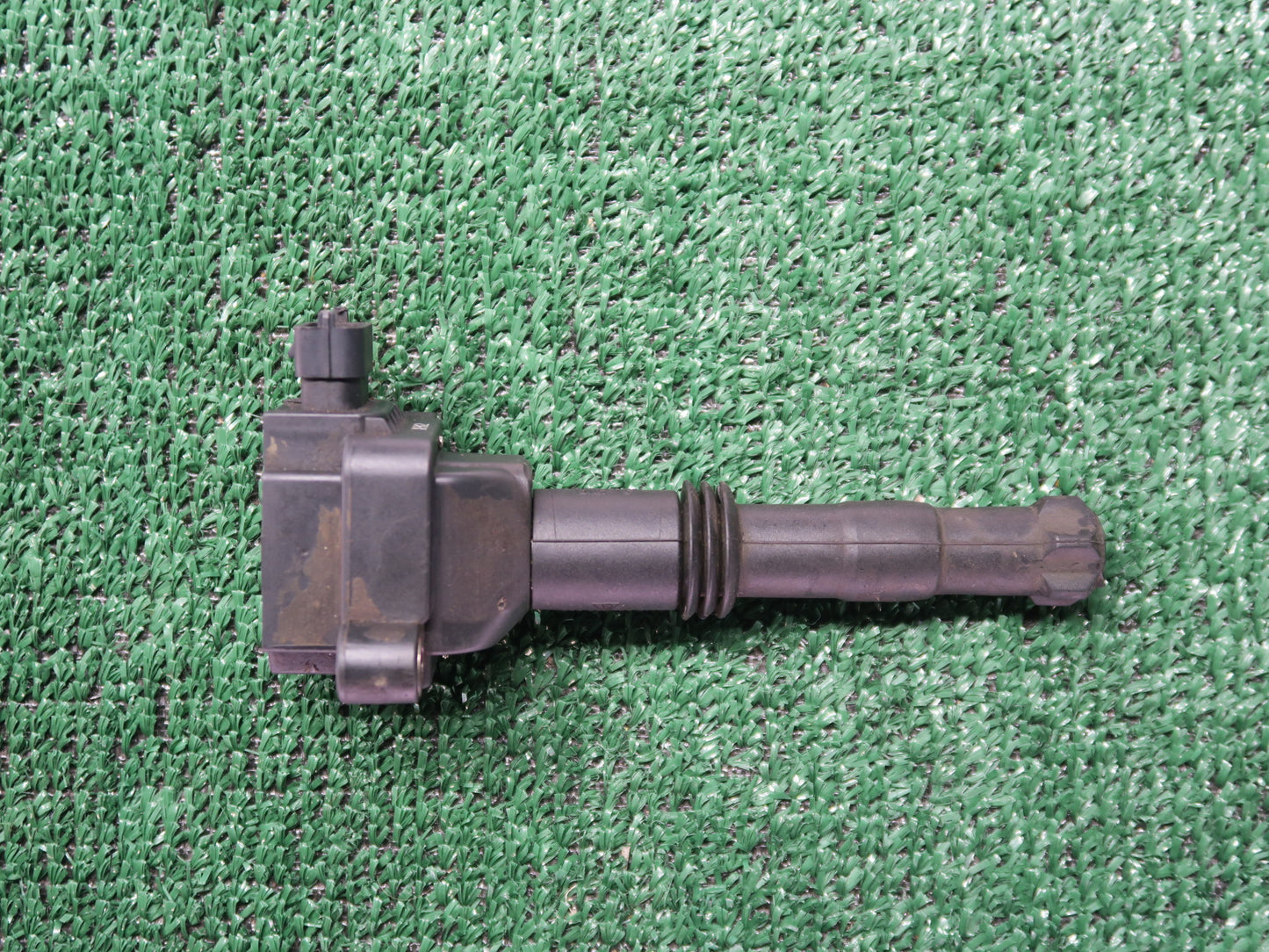 1997-2004 Porsche 911 (996) Ignition Coil Set of 6 996 602 102 00 Beru OEM