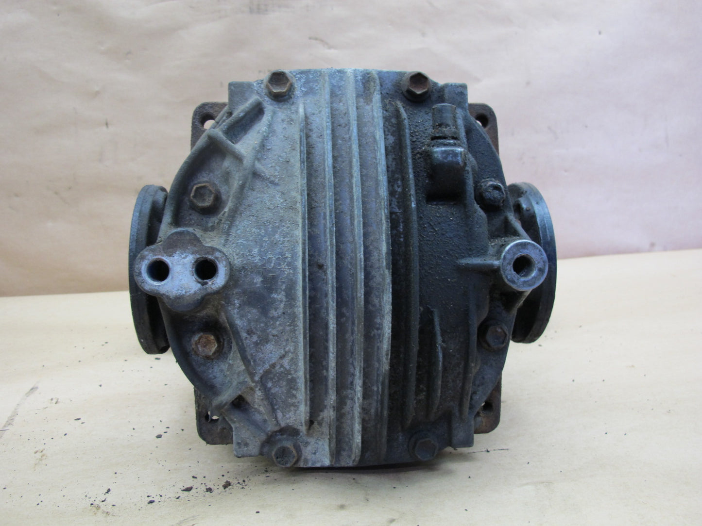 1992-2000 Lexus SC300 AT Rear Differential Carrier 4.27 Ratio OEM