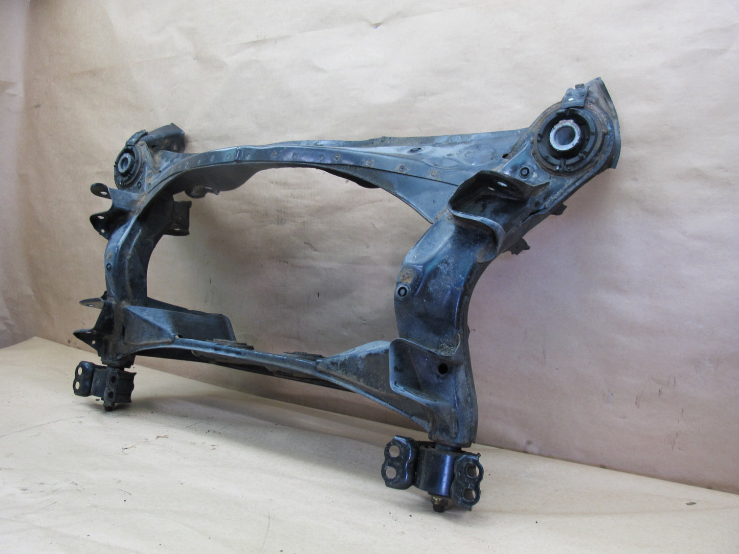 1992-1996 Lexus SC300 SC400 Rear Suspension Crossmember Cradle Sub Frame