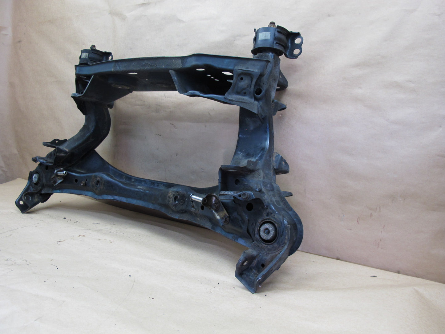 1992-1996 Lexus SC300 SC400 Rear Suspension Crossmember Cradle Sub Frame