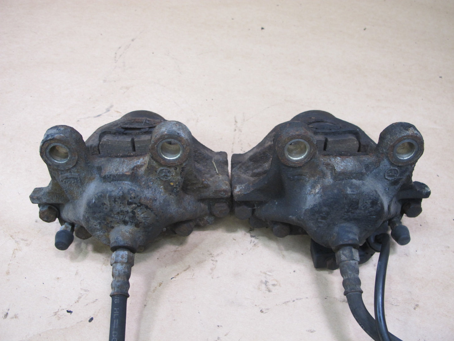 94-99 MERCEDES W140 SET OF 2 REAR LEFT & RIGHT BRAKE CALIPER OEM