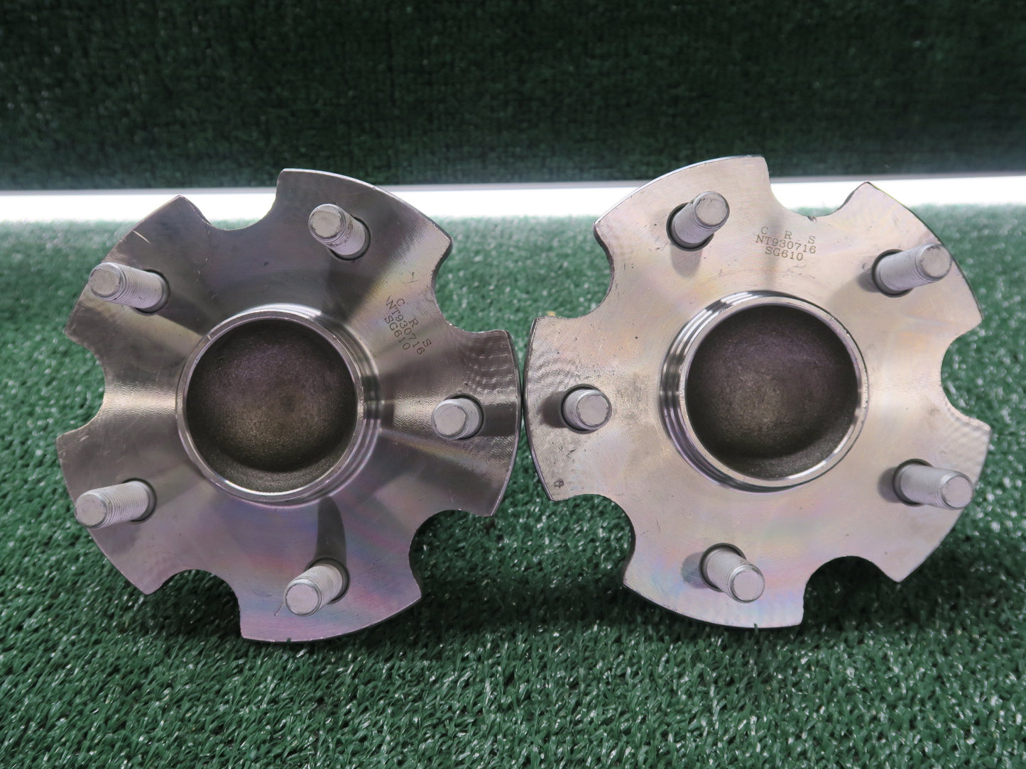 2009-2013 Toyota Matrix CRS Rear Wheel Hub Bearing Set of 2