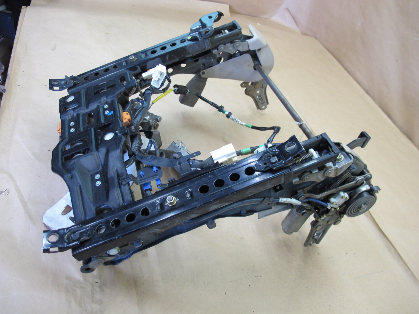 92-00 Lexus SC300 SC400 Front Right Seat Lower Frame Track Rail w Motors OEM