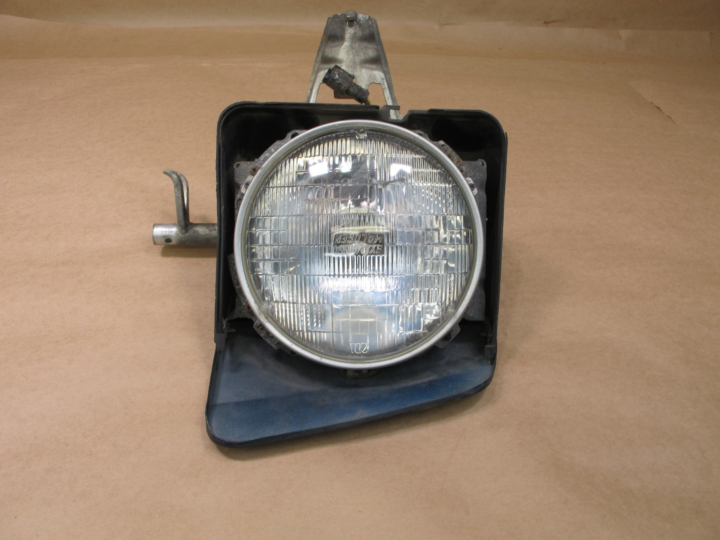 84-91 Porsche 944 Front Right Passenger Side Headlight Lamp Assembly OEM