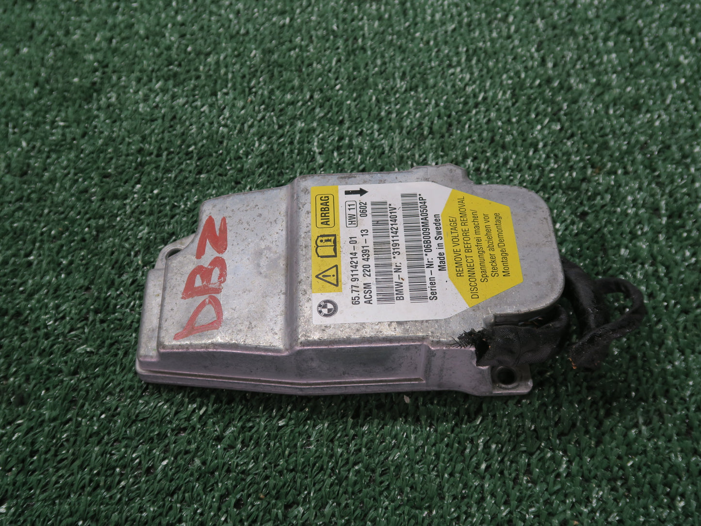 06-08 BMW E85 E86 Z4 SRS AIRBAG CONTROL MODULE UNIT 9114214 OEM