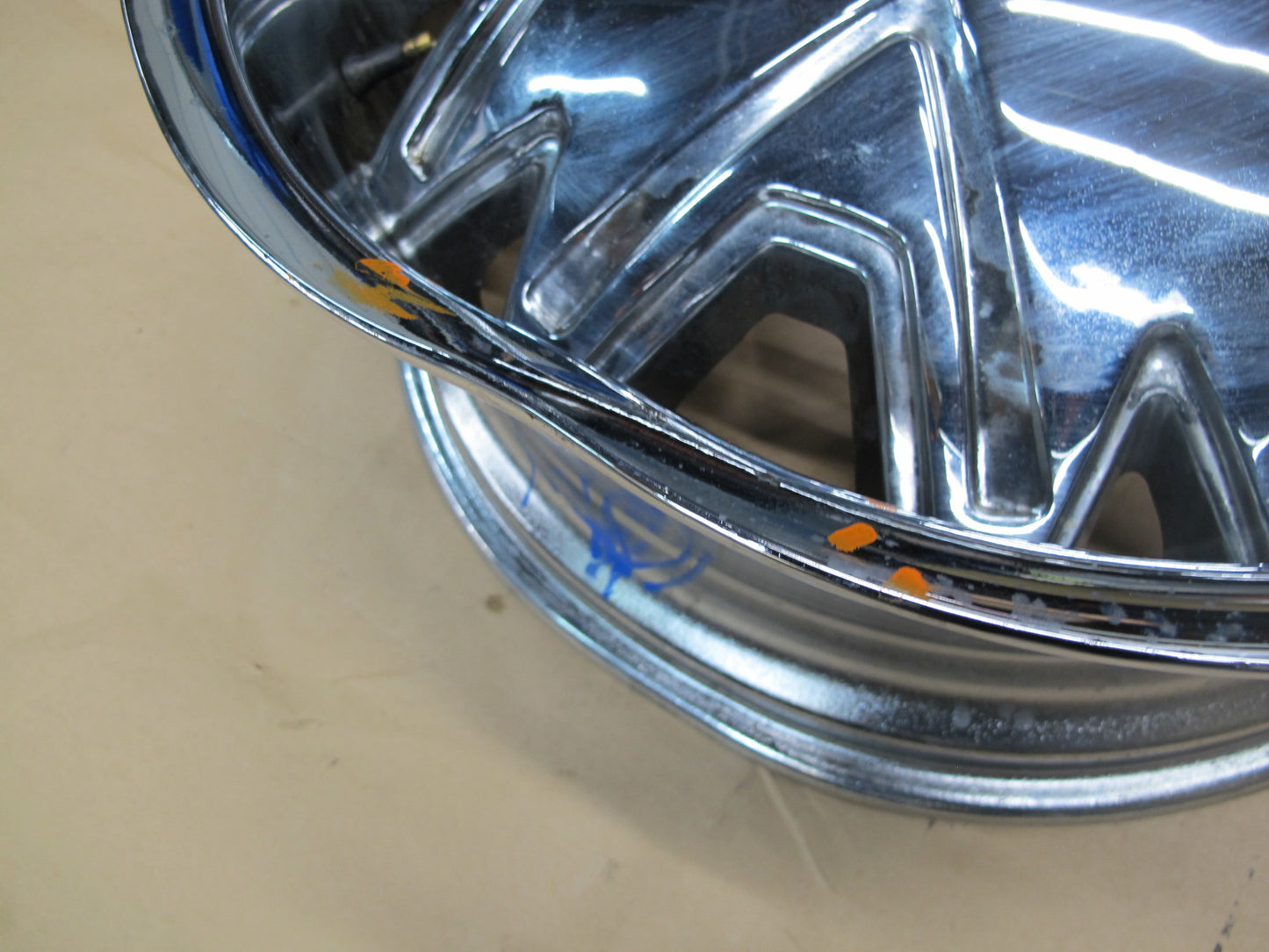 Massiv 915 Figaro R20" Chrome Wheel Rim 20x8.5J ET15