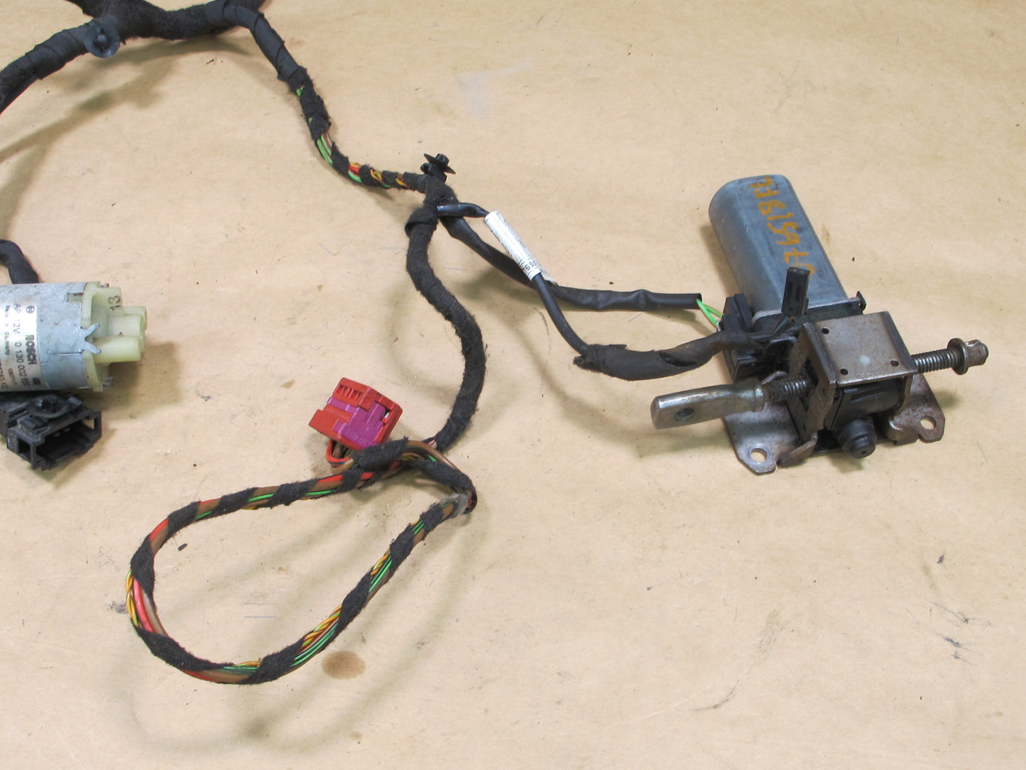 12-18 AUDI C7 A6 FRONT LEFT DRIVER SEAT MOTOR & FRAME WIRING HARNESS SET OEM