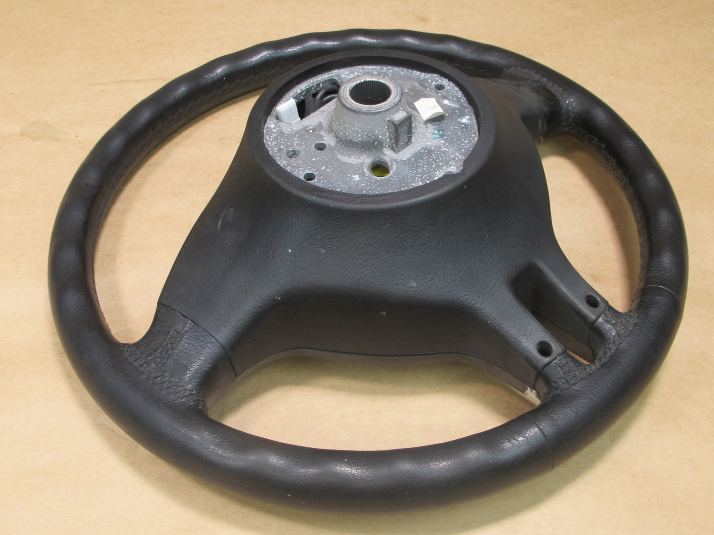 01-06 BMW E46 FRONT LEFT DRIVER SIDE STEERING WHEEL W/ SRS AIRBAG OEM