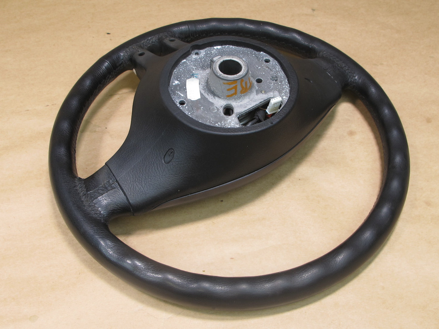 01-06 BMW E46 FRONT LEFT DRIVER SIDE STEERING WHEEL W/ SRS AIRBAG OEM