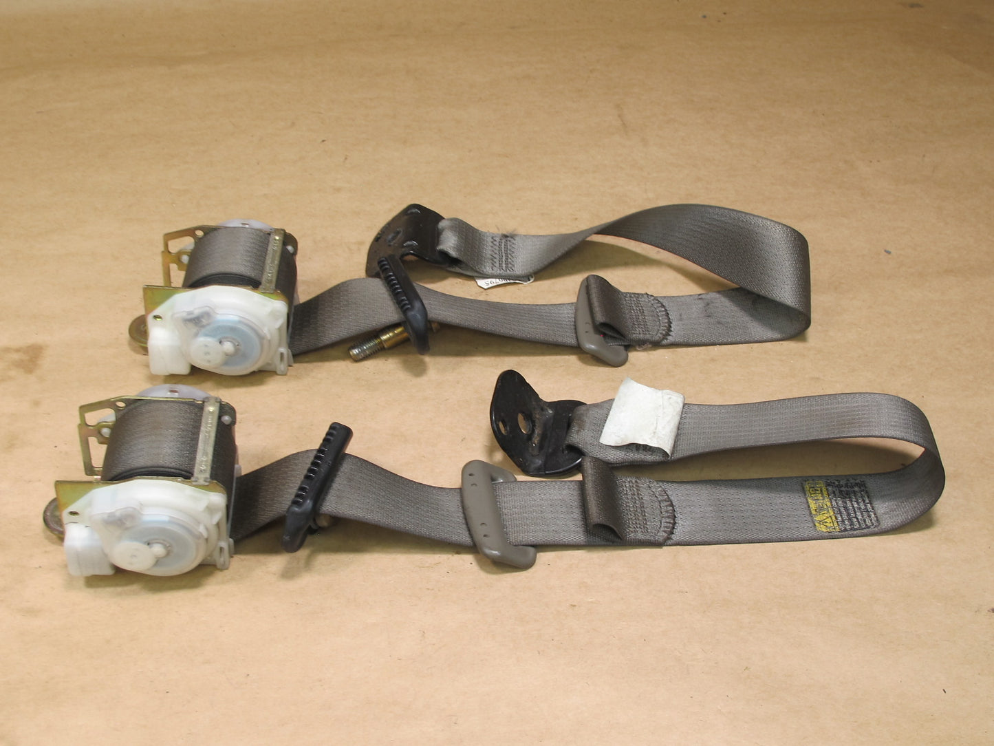 03-07 HUMMER H2 REAR LEFT & RIGHT SIDE SEATBELT RETRACTOR SET OEM