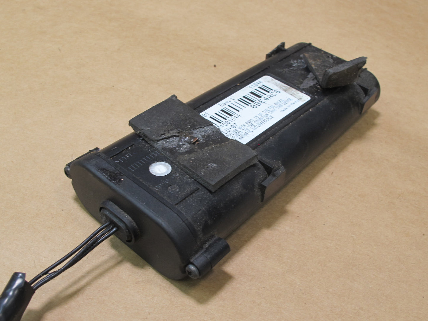 2003-2005 HUMMER H2 LOJACK VEHICLE RECOVERY TRANSMITTER MODULE 5501-1103-01