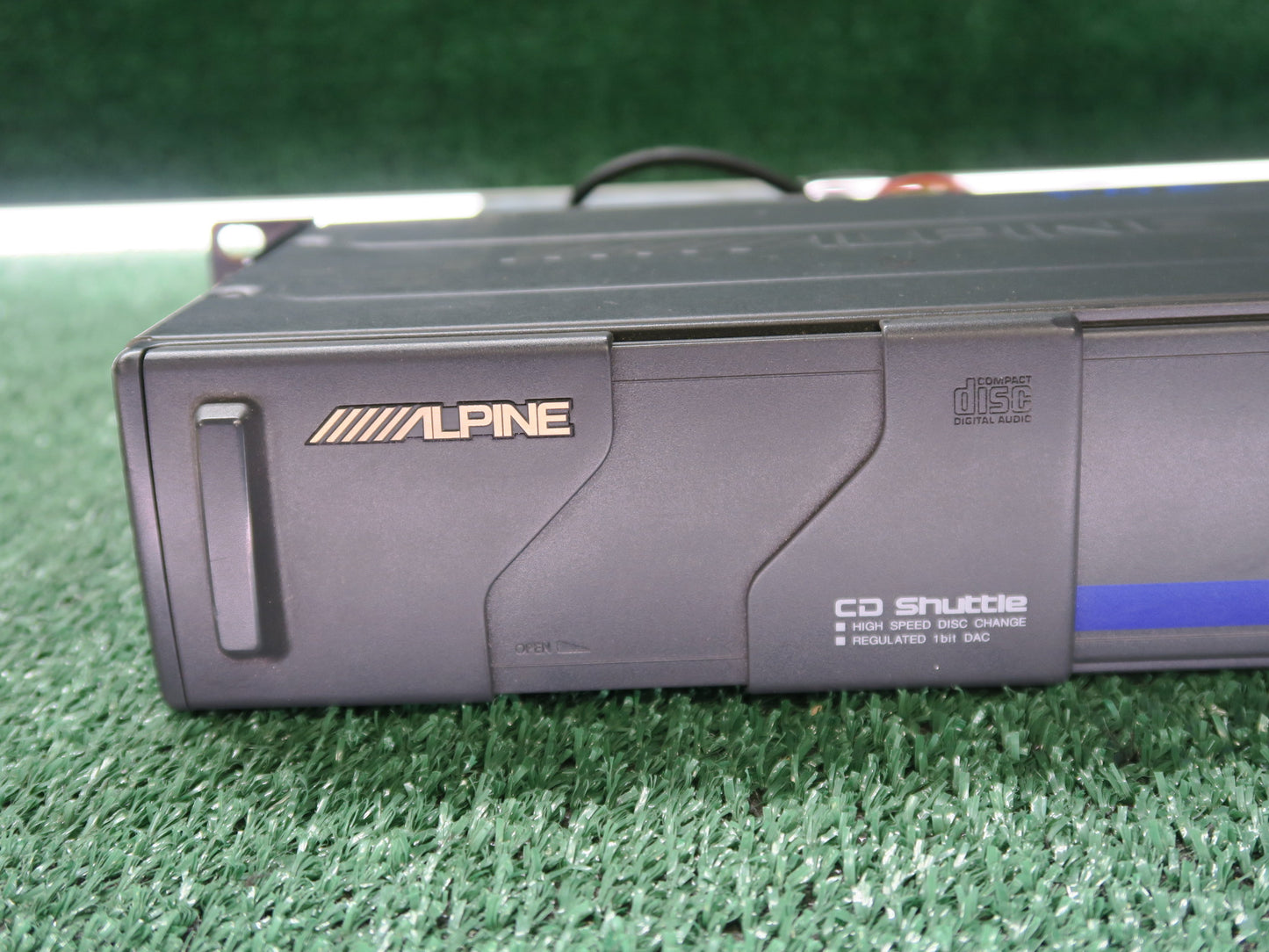 Vintage Alpine CD Shuttle CHM-S600 CHM-S650RF 6 CD Changer System Made in Japan