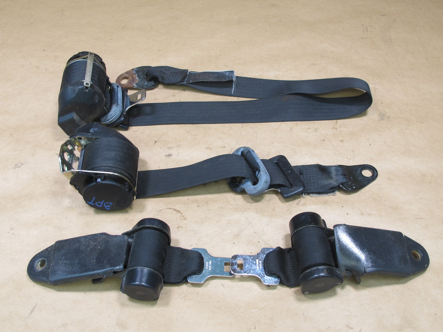 87-88 PORSCHE 924 S FRONT & REAR LEFT RIGHT SEATBELT RETRACTOR SET OEM