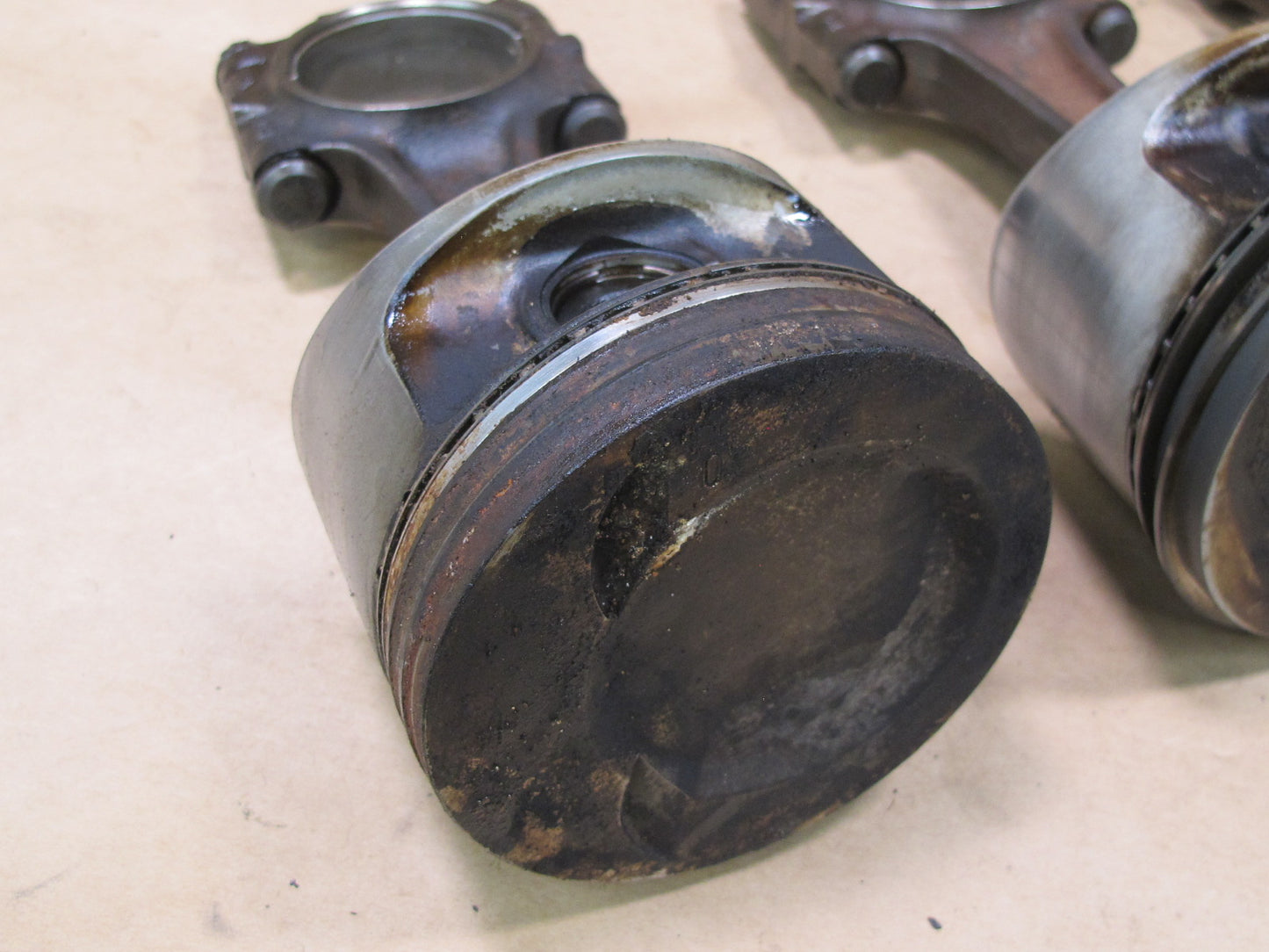 87-88 PORSCHE 944 924 S 2.5L M44.07 SET OF 3 ENGINE PISTON CONNECTING ROD OEM