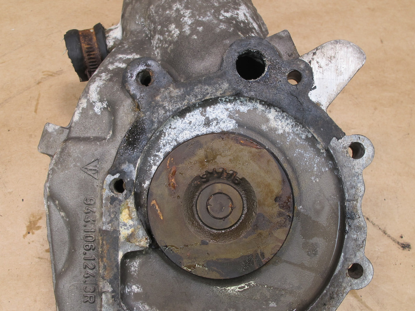 86-89 PORSCHE 944 924 S 2.5L WATER COOLANT PUMP 9441061243R OEM