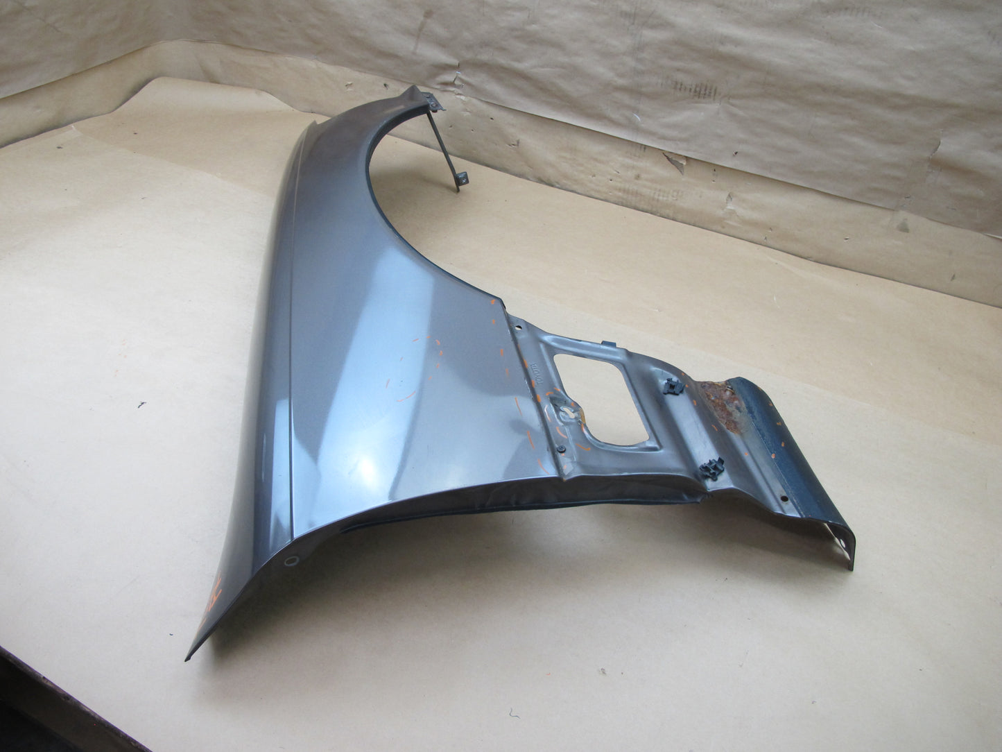 90-94 LEXUS UCF10 LS400 FRONT RIGHT FENDER SHELL PANEL COVER OEM