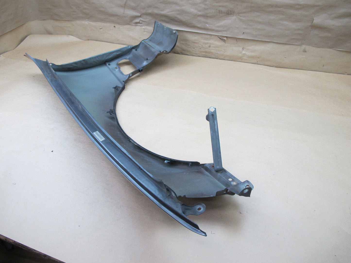 90-94 LEXUS UCF10 LS400 FRONT RIGHT FENDER SHELL PANEL COVER OEM