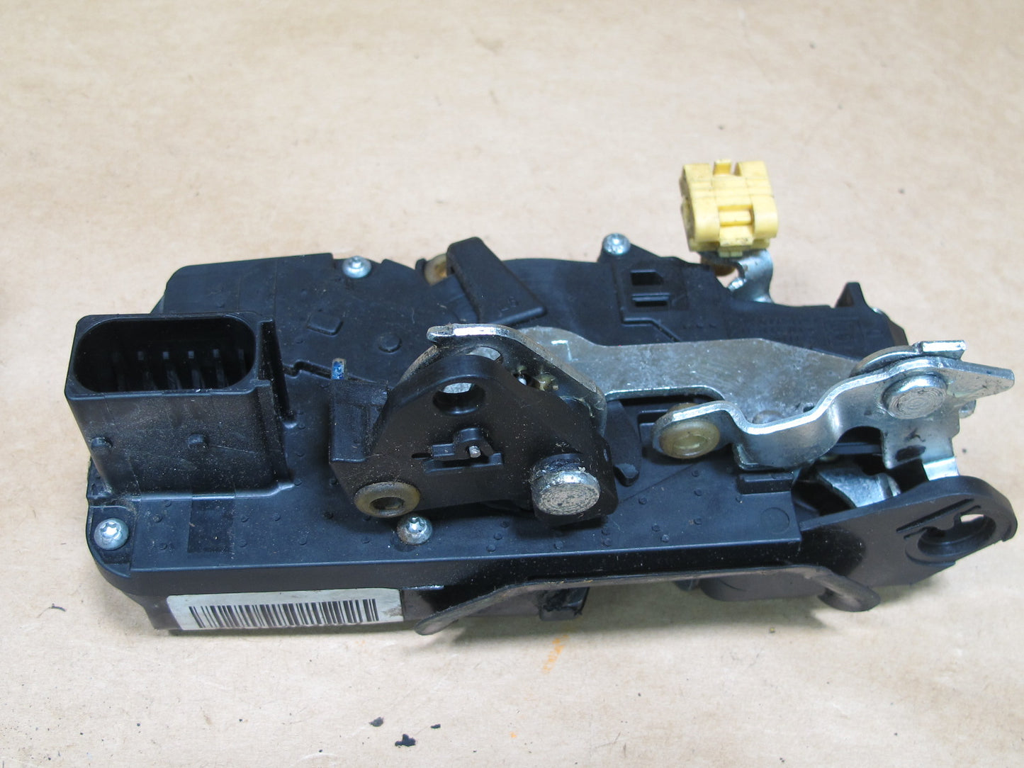 2003-2007 HUMMER H2 FRONT LEFT DRIVER SIDE DOOR LOCK LATCH ACTUATOR