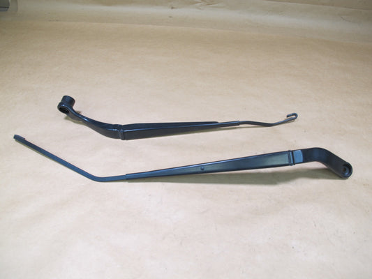 12-19 FIAT 500 ABARTH SET OF 2 FRONT LEFT & RIGHT WINDSHIELD WIPER ARM OEM