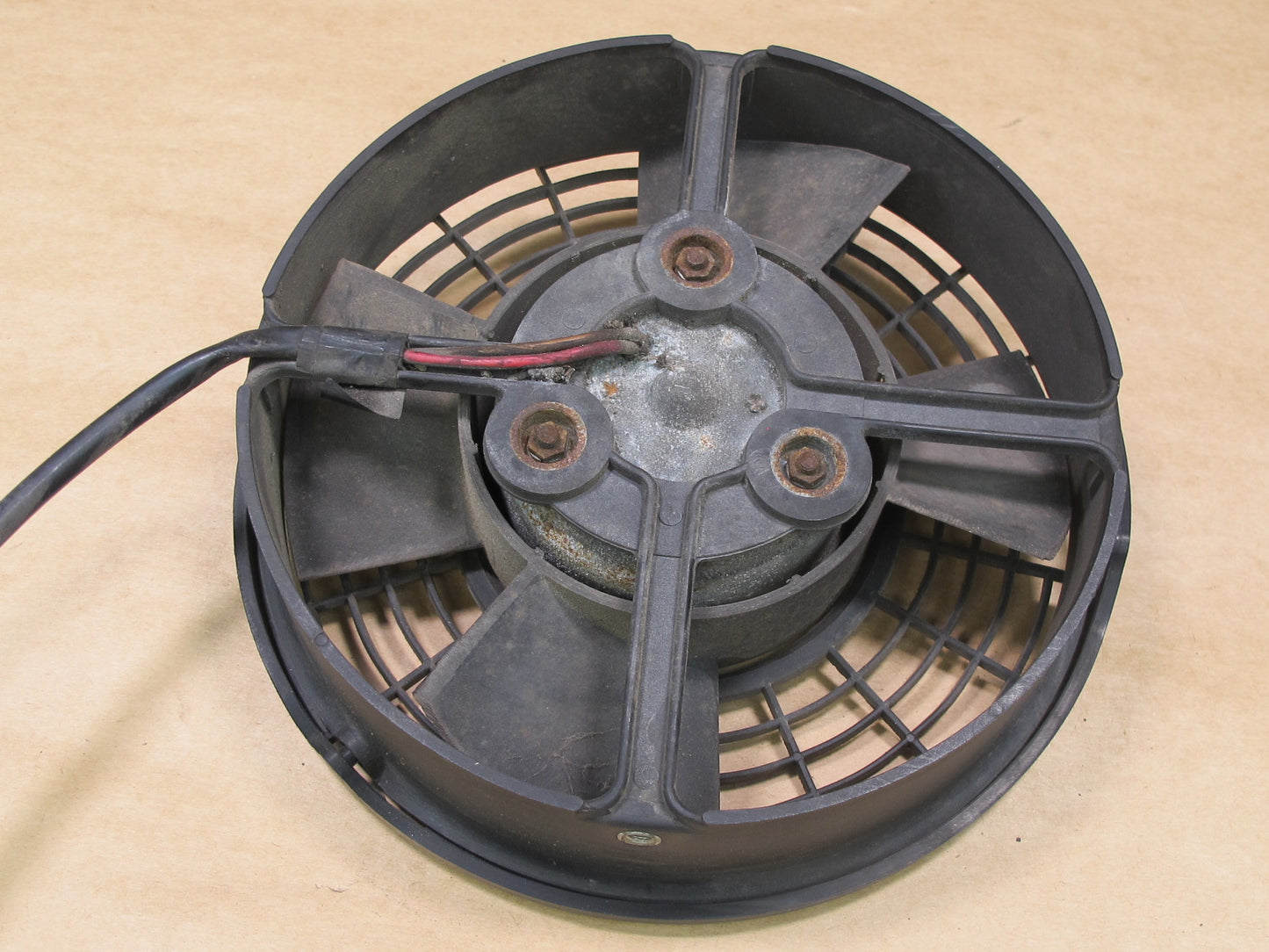 73-85 MERCEDES R107 A/C AIR CONDITION CONDENSER 4 BLADE FAN MOTOR OEM