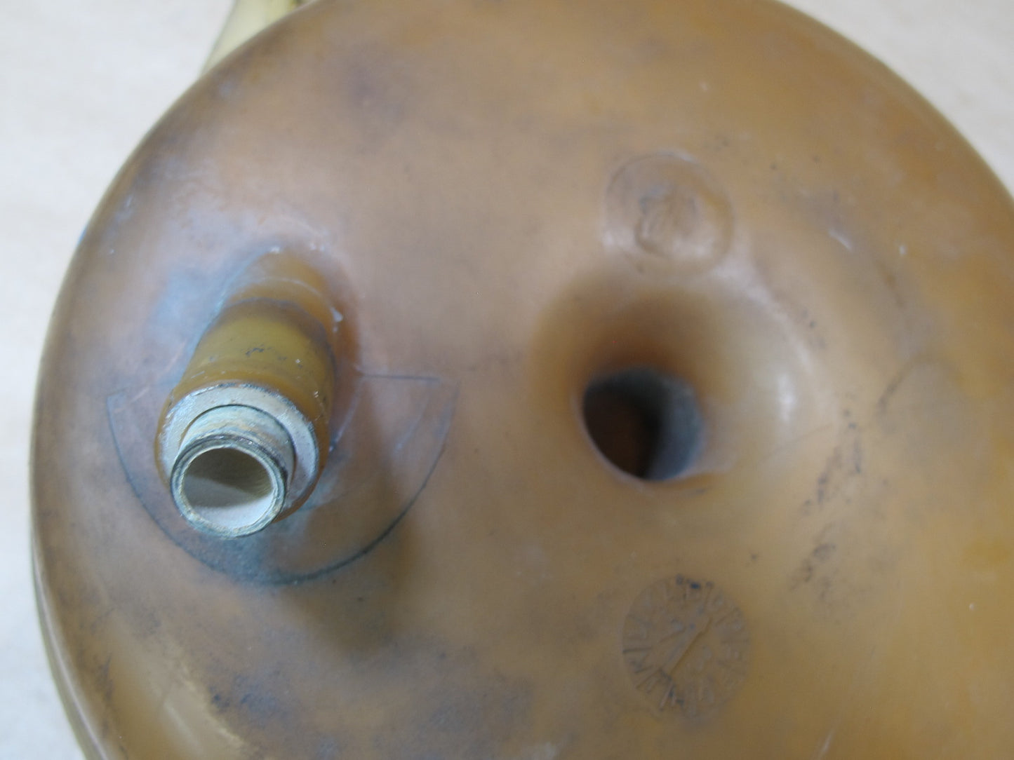 73-85 MERCEDES R107 ENGINE EXPANSION OVERFLOW RESERVOIR BOTTLE TANK OEM