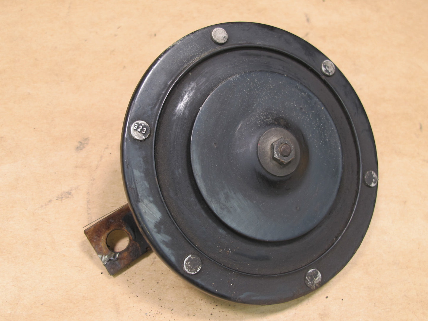 73-85 MERCEDES R107 ANTI THEFT ALARM HORN SIREN OEM