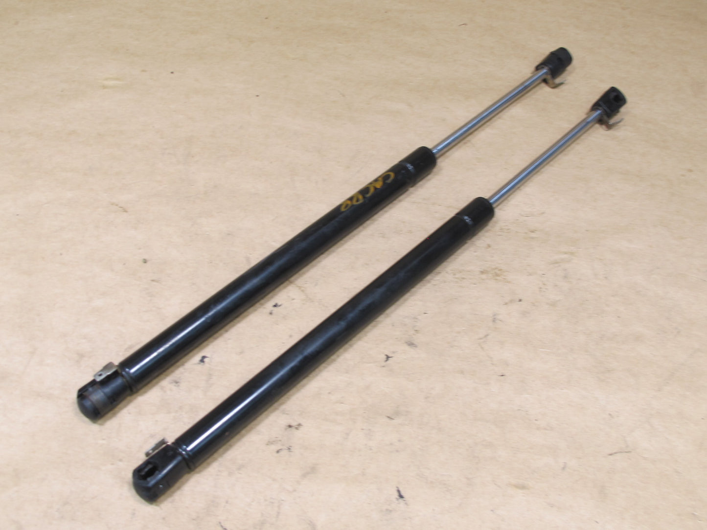 97-04 CHEVROLET CORVETTE C5 SET OF 2 REAR TRUNK LID SHOCK STRUT SUPPORT OEM