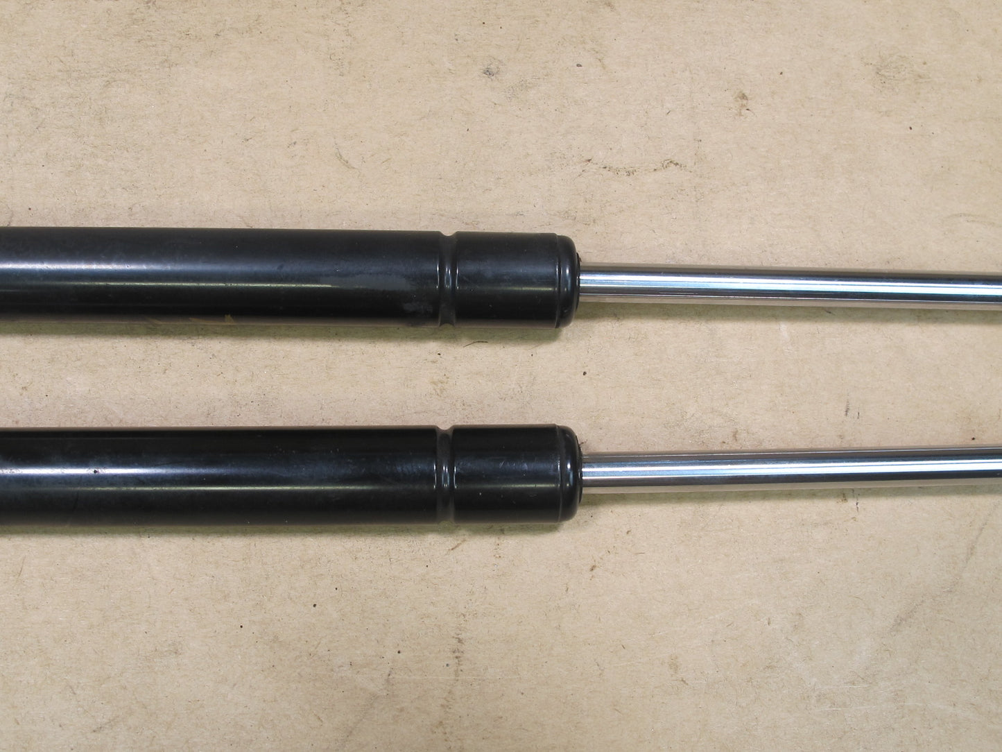 97-04 CHEVROLET CORVETTE C5 SET OF 2 REAR TRUNK LID SHOCK STRUT SUPPORT OEM