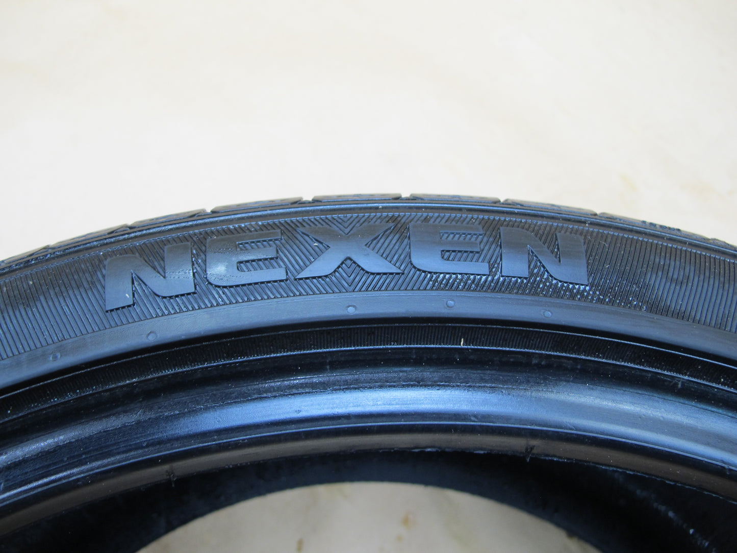 SET OF 2 NEXEN NFERA AU7 ALL SEASON TIRE 255/35 ZR19 96Y 3522 8/32 TREAD