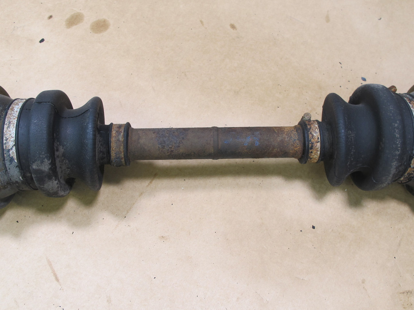 73-85 MERCEDES R107 SL-CLASS REAR RIGHT SUSPENSION AXLE SHAFT OEM