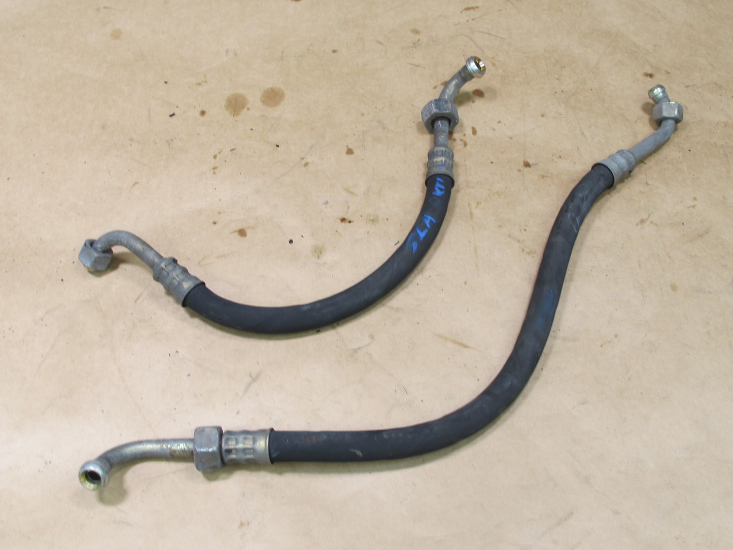 73-85 MERCEDES R107 SET OF 2 OIL COOLER HOSE PIPE LINE OEM